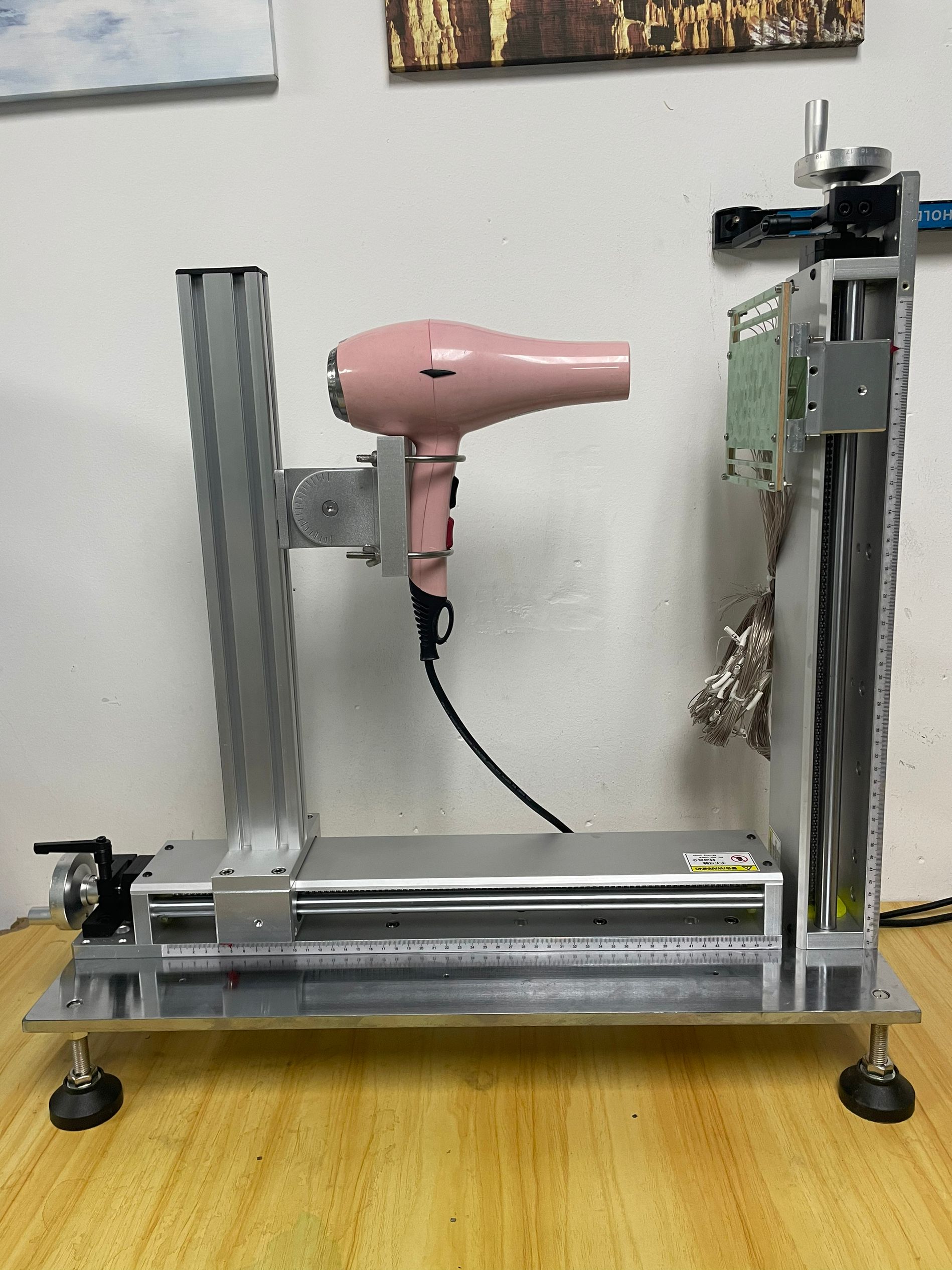 53點(diǎn)電吹風(fēng)溫度測試裝置